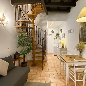 Karma House Deluxe Navona Apartment Rome